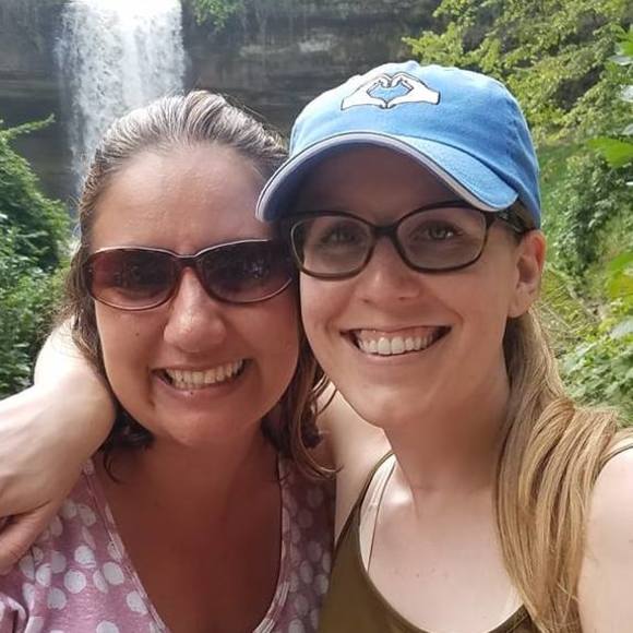 Meet your Posher, Bree - Picture 3 of 3